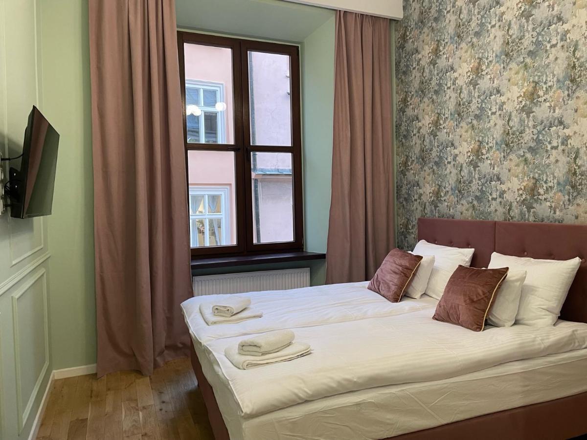 Bracka Main Square Apartments Краків Екстер'єр фото